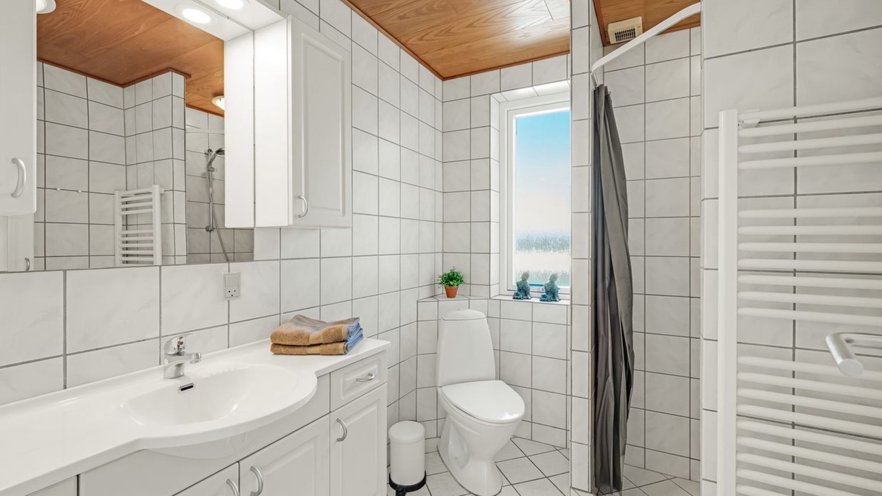 Photo of Bathroom in Houvig