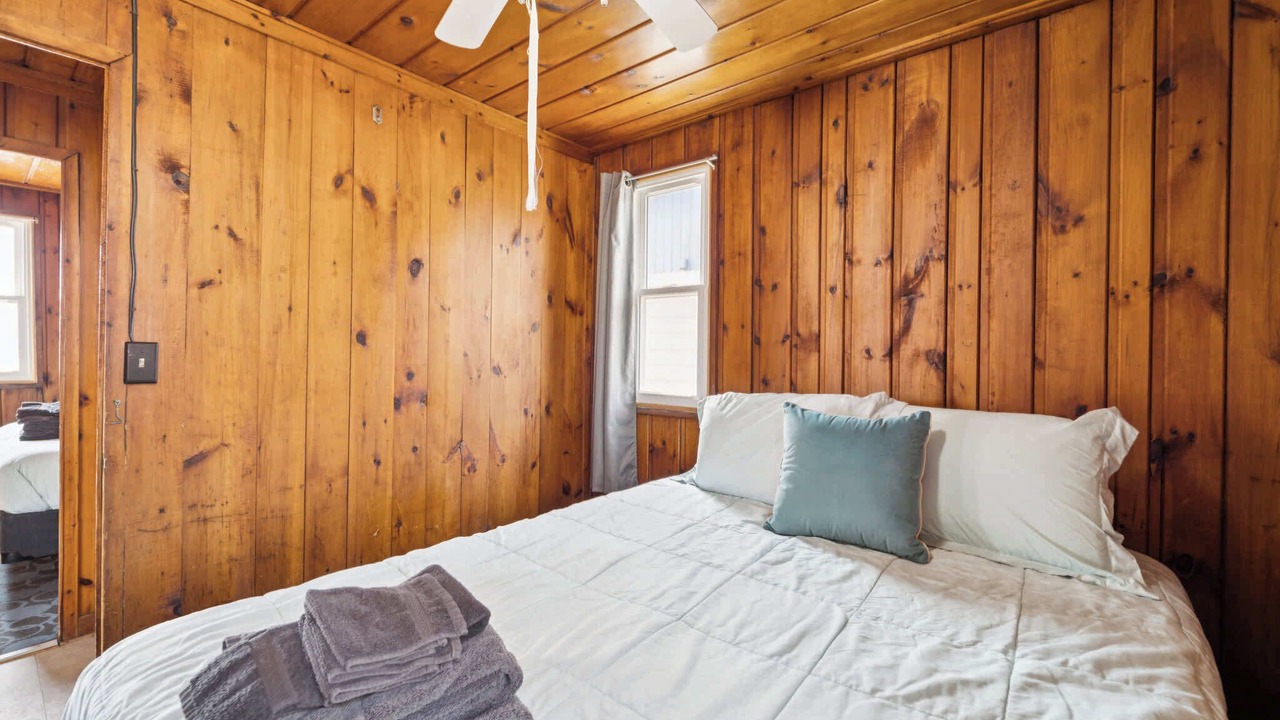 Photo of Bedroom in Oscoda