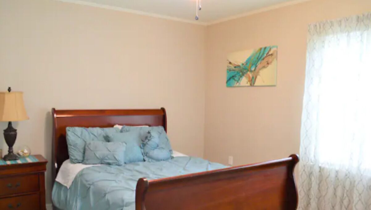 Photo of Bedroom in Hattiesburg