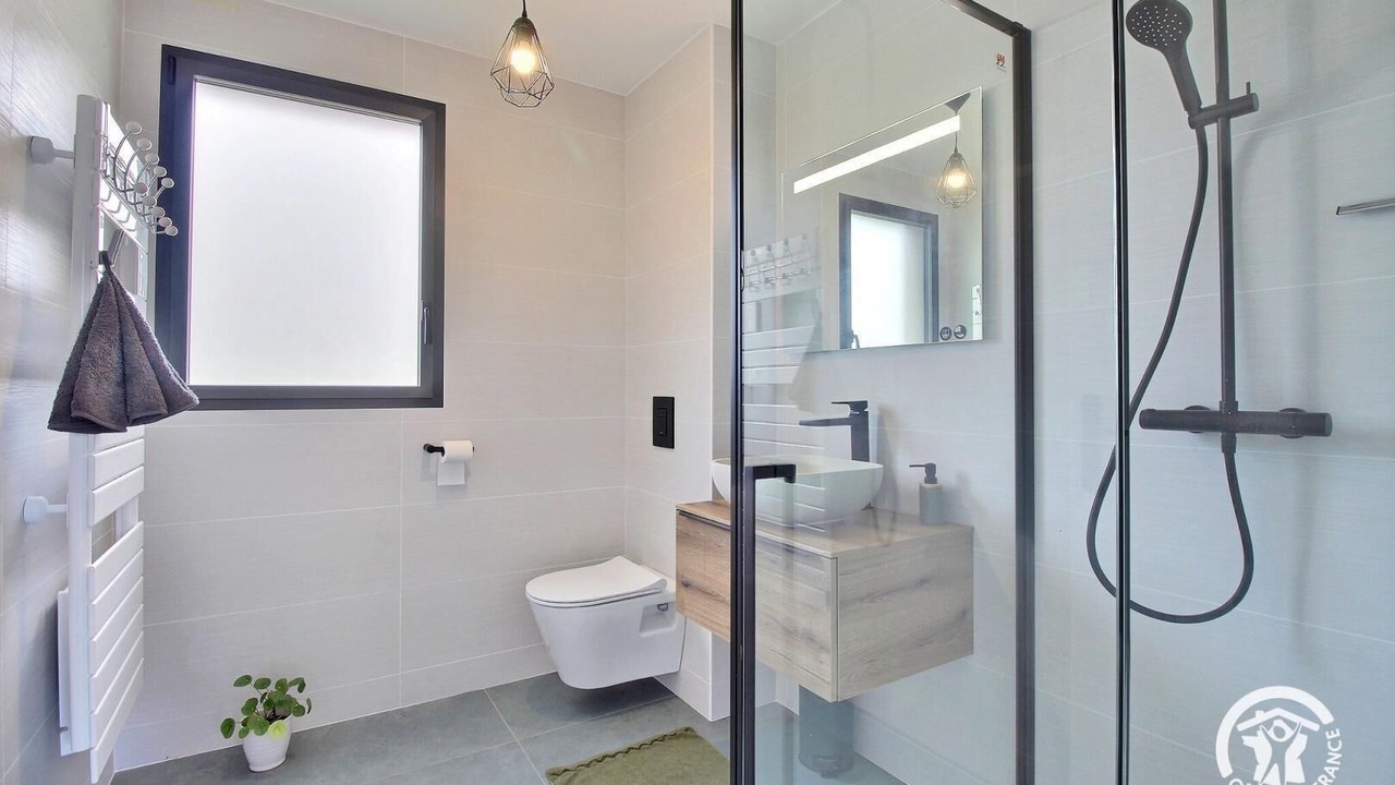 Photo of Bathroom in Muzillac