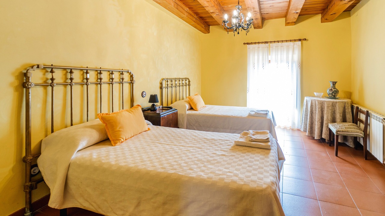 Photo of Bedroom in Canalejas de Penafiel