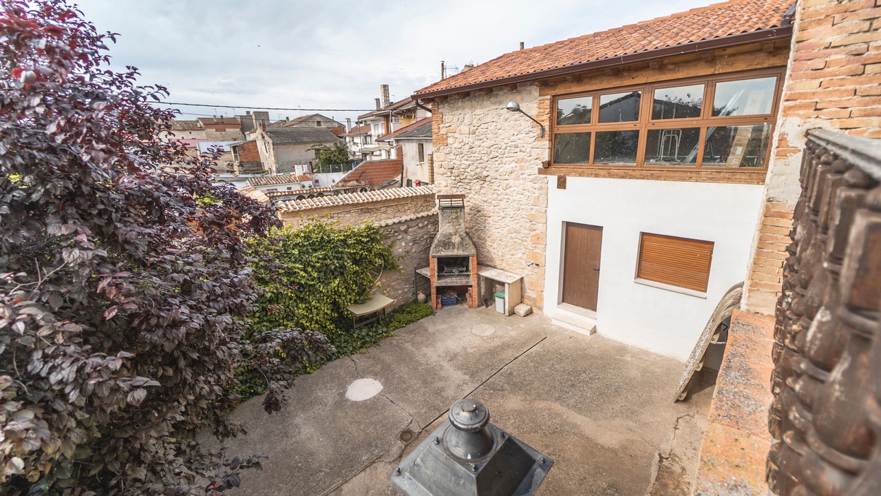 Photo of Patio Balcony in Canalejas de Penafiel