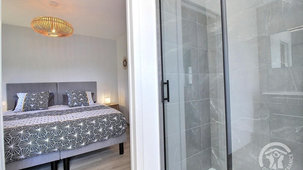 Photo of Bedroom in Plougrescant