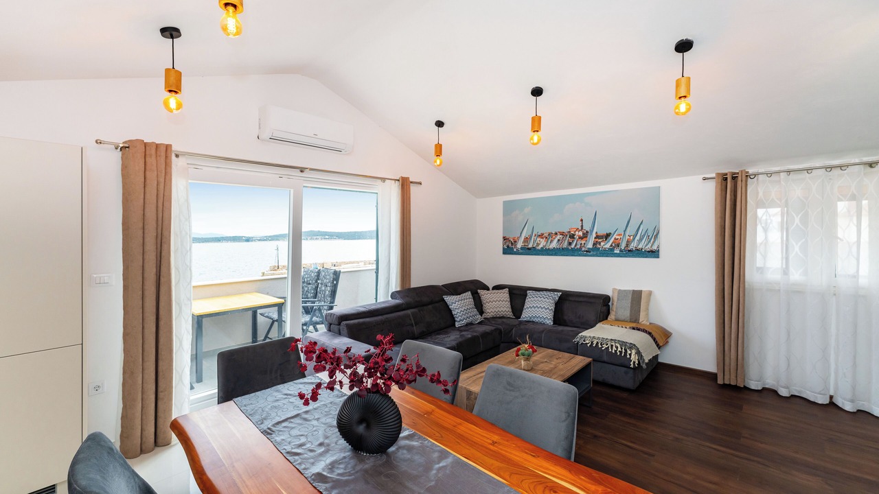Photo of Livingroom in Betina