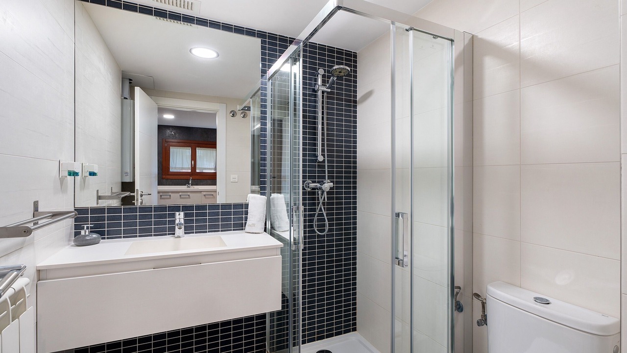 Photo of Bathroom in Gavin