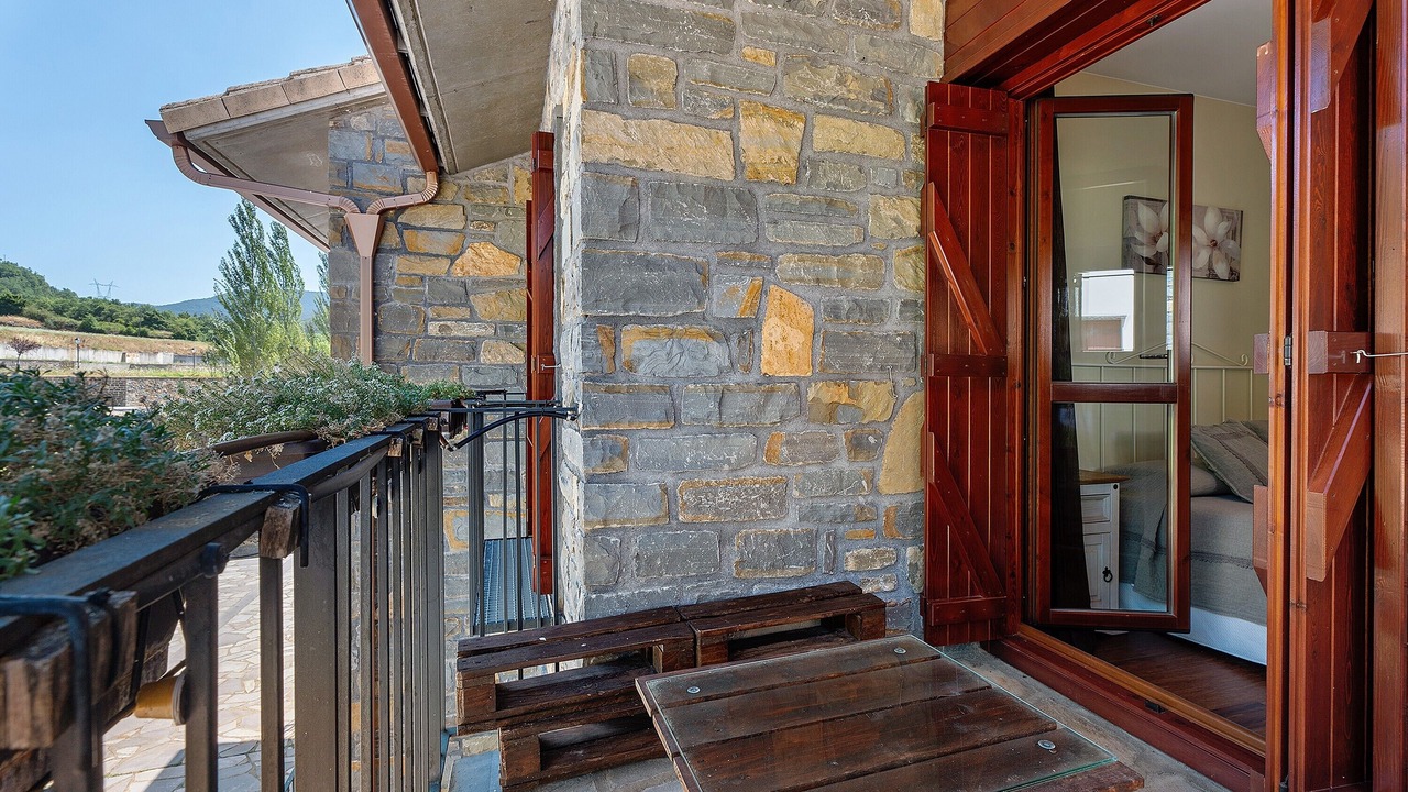 Photo of Patio Balcony in Gavin