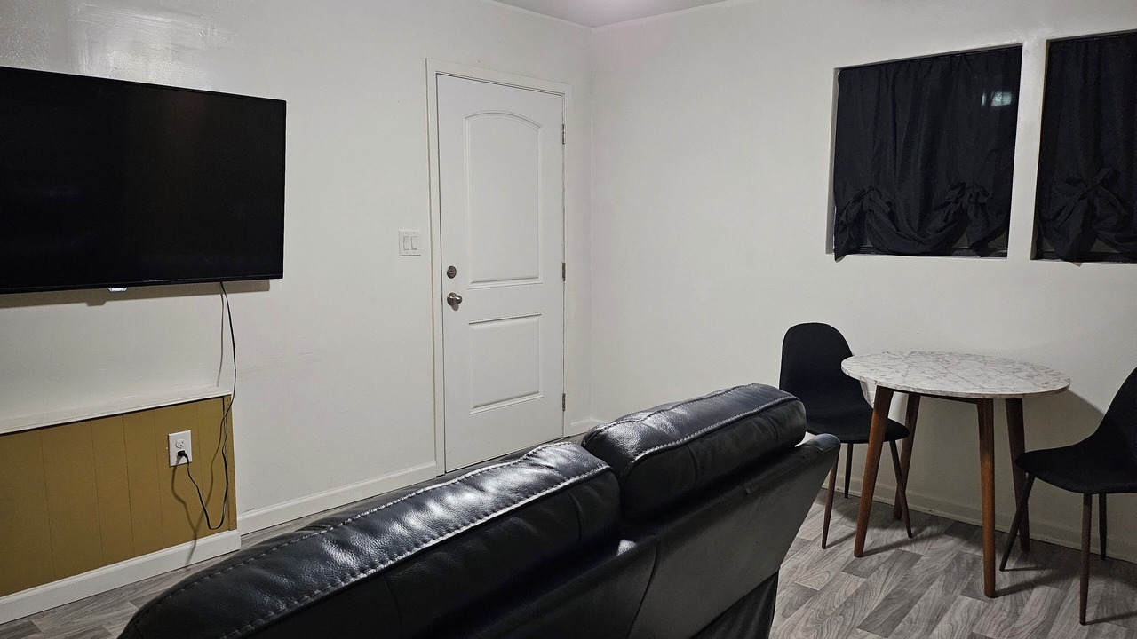 Photo of Livingroom in Gatesville