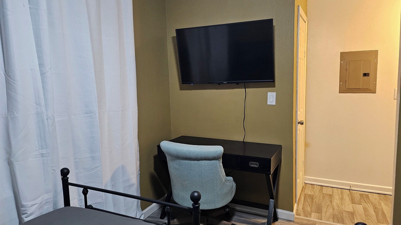 Photo of Bedroom in Gatesville