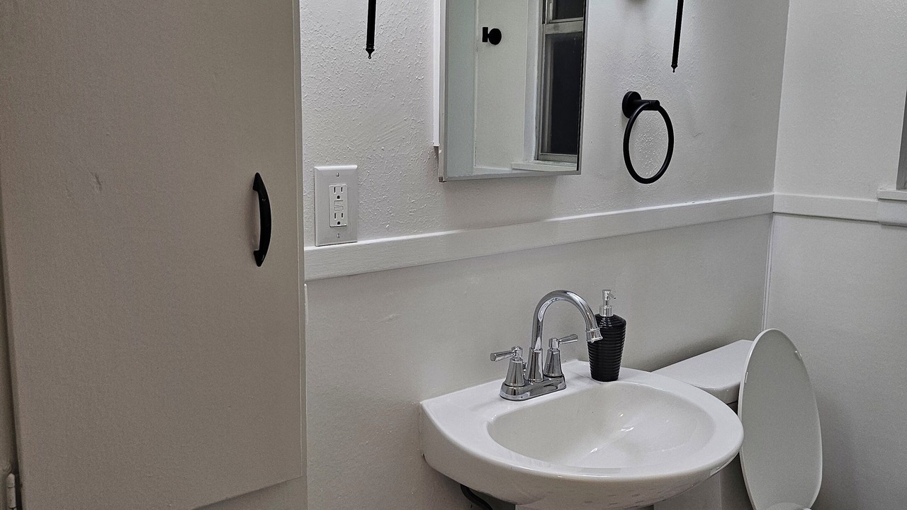 Photo of Bathroom in Gatesville