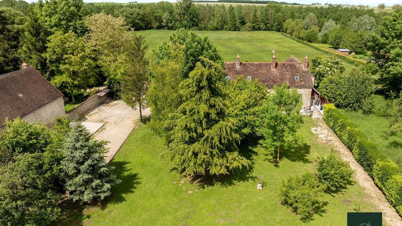 Photo of Outdoor in Soligny-les-Etangs