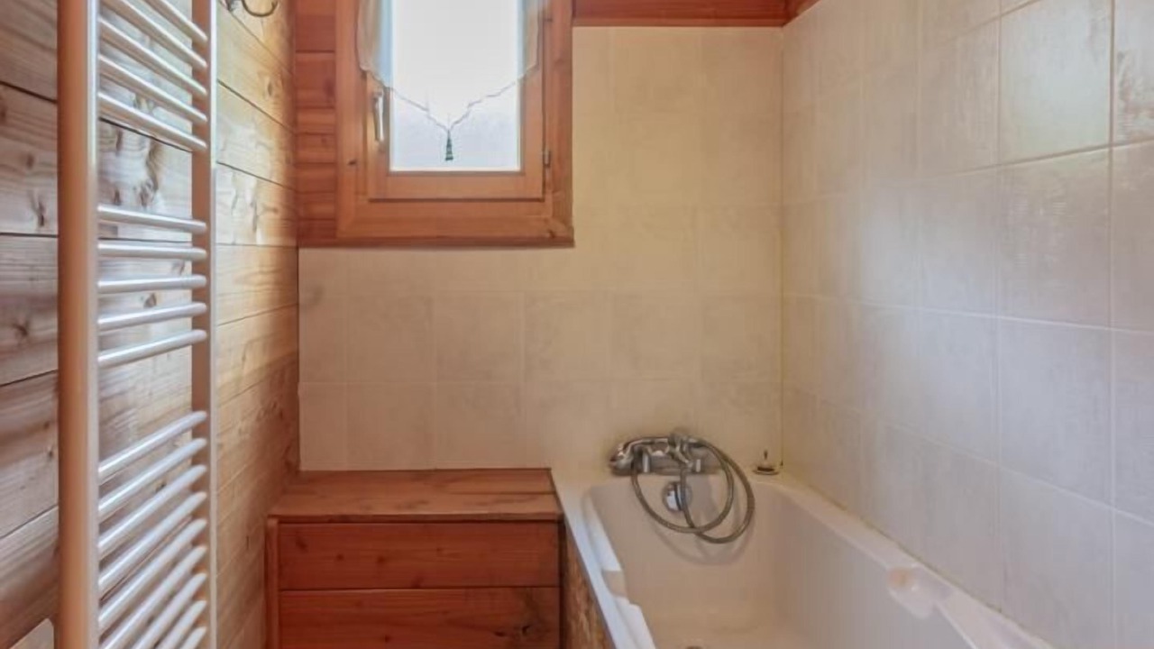 Photo of Bathroom in Les Bottieres