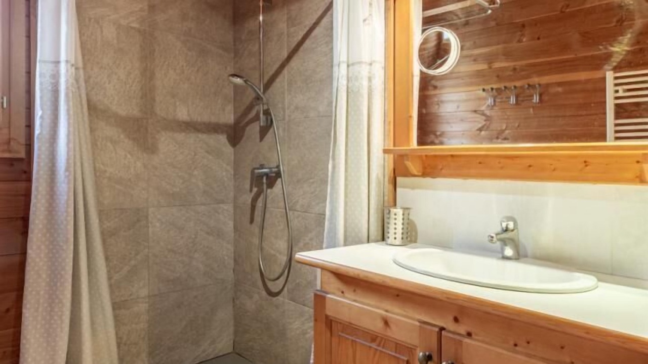 Photo of Bathroom in Les Bottieres