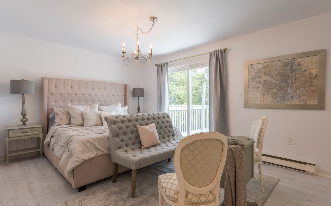 Photo of Livingroom in Greater Napanee
