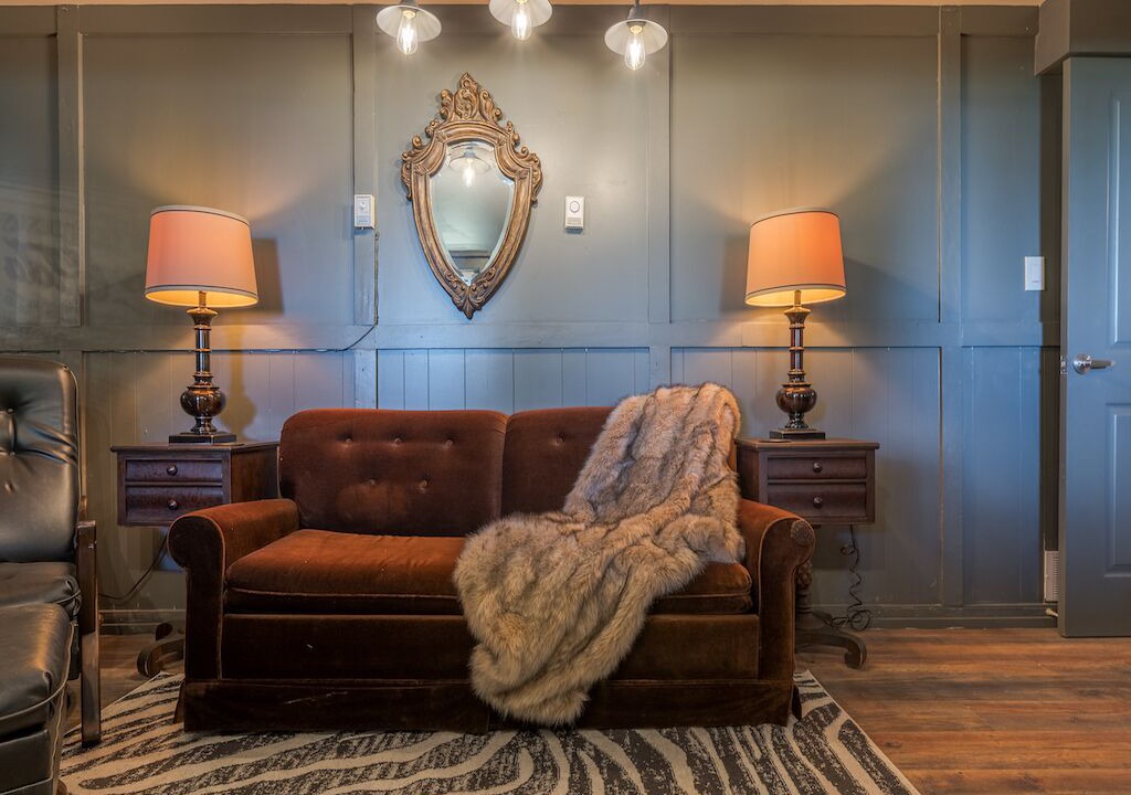 Photo of Livingroom in Greater Napanee