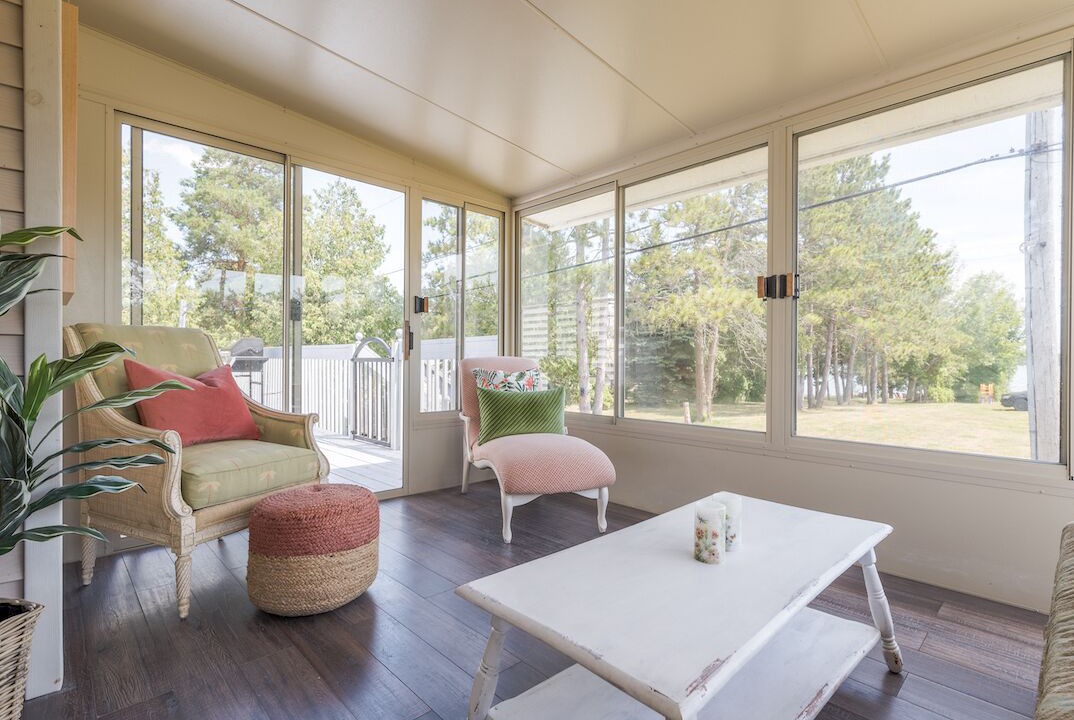 Photo of Livingroom in Greater Napanee