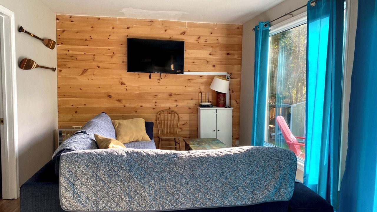 Photo of Livingroom in Hastings Highlands