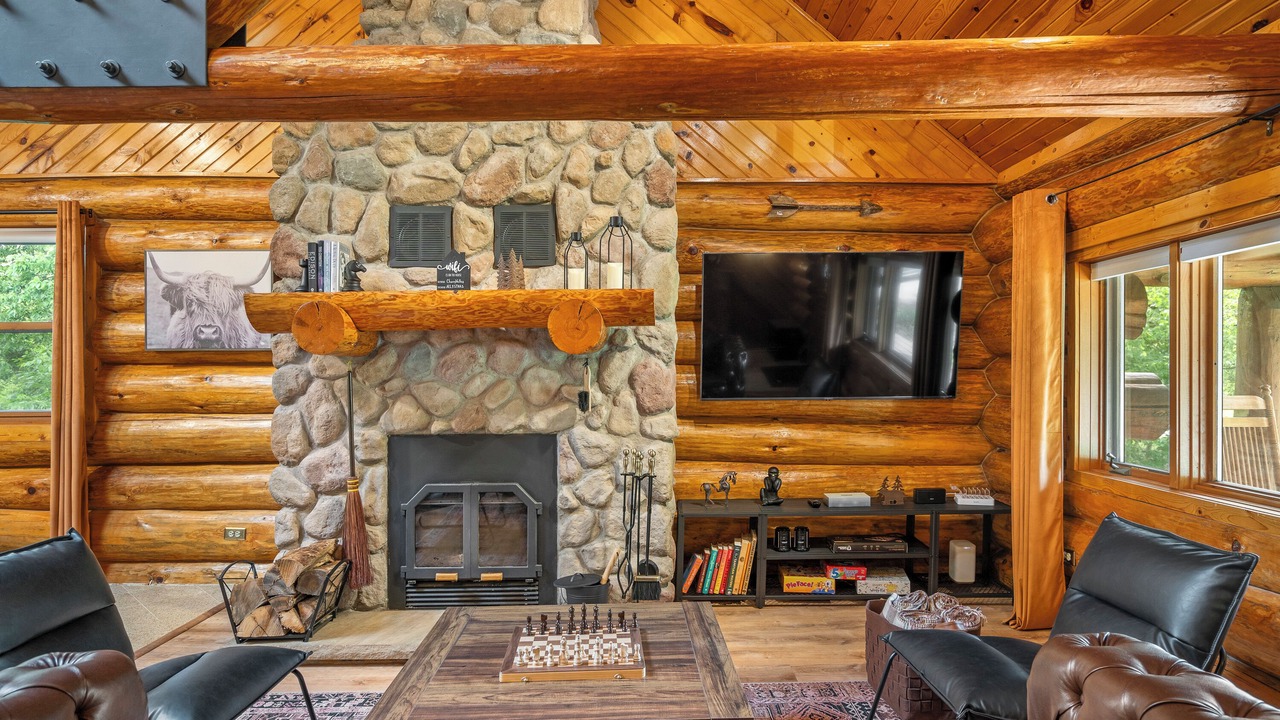 Photo of Livingroom in Cherry Valley