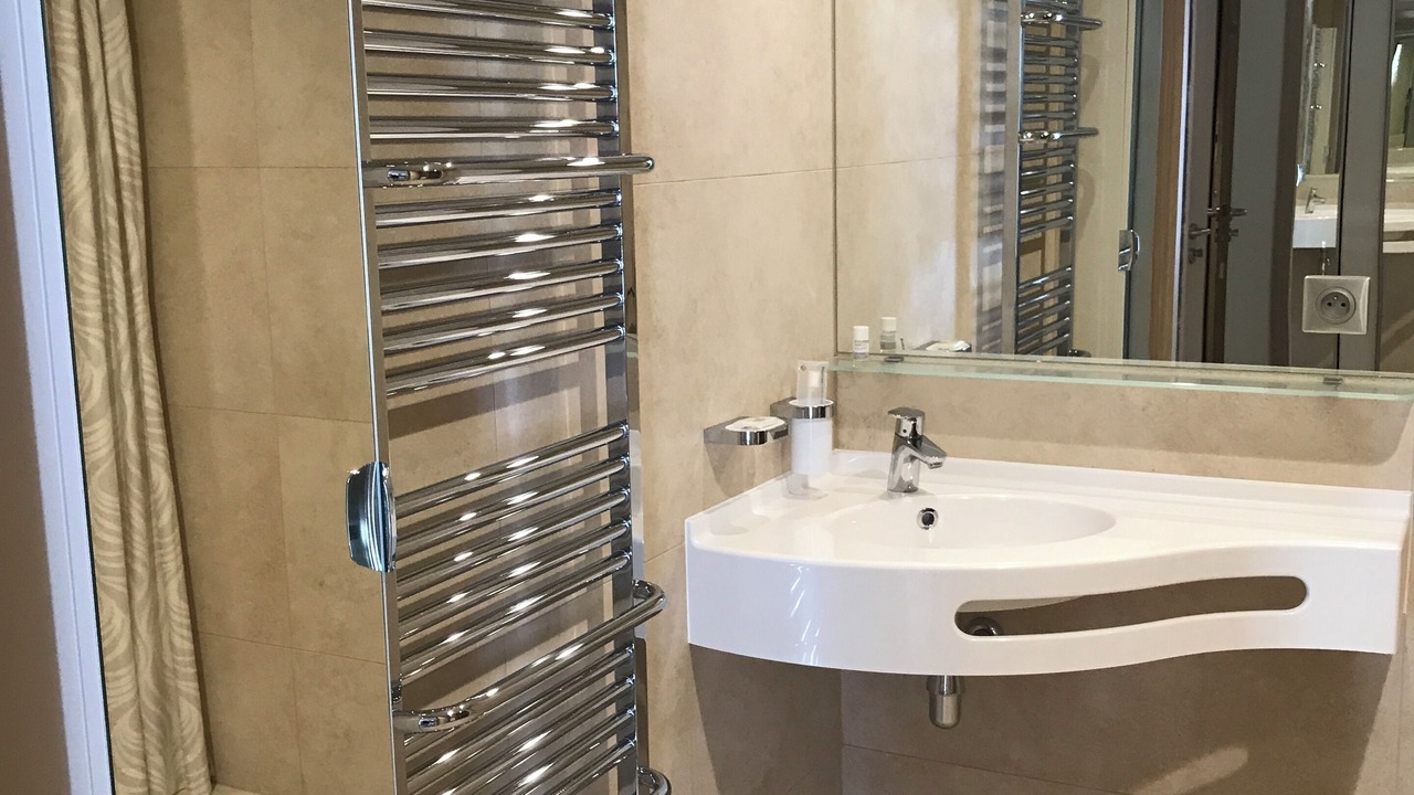 Photo of Bathroom in Montreuil