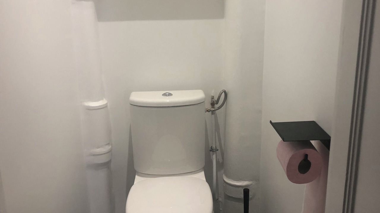Photo of Bathroom in Saint-Fargeau