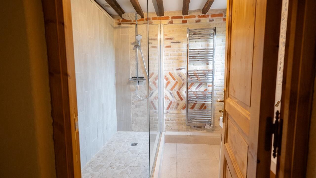 Photo of Bathroom in Sainte-Marie-au-Bosc