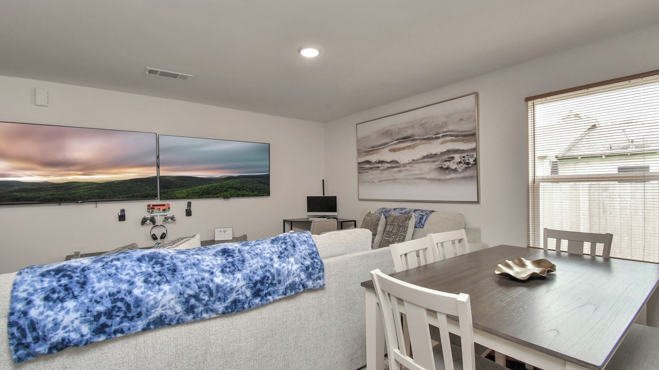 Photo of Livingroom in Houston