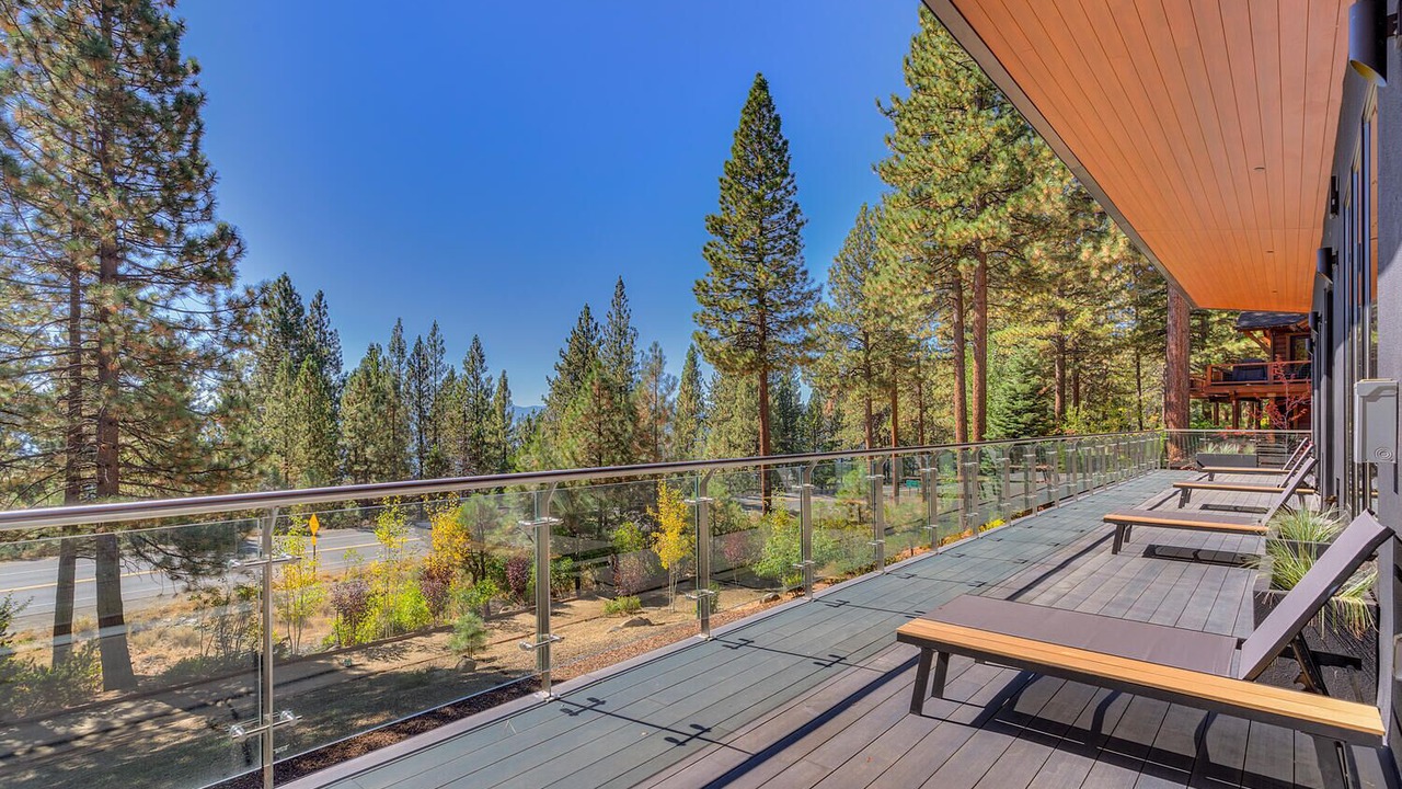 Photo of Patio Balcony in Incline Village