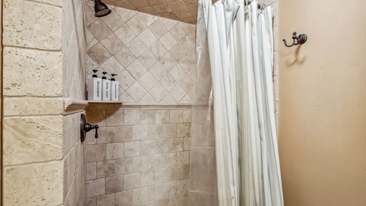 Photo of Bathroom in Bullhead City