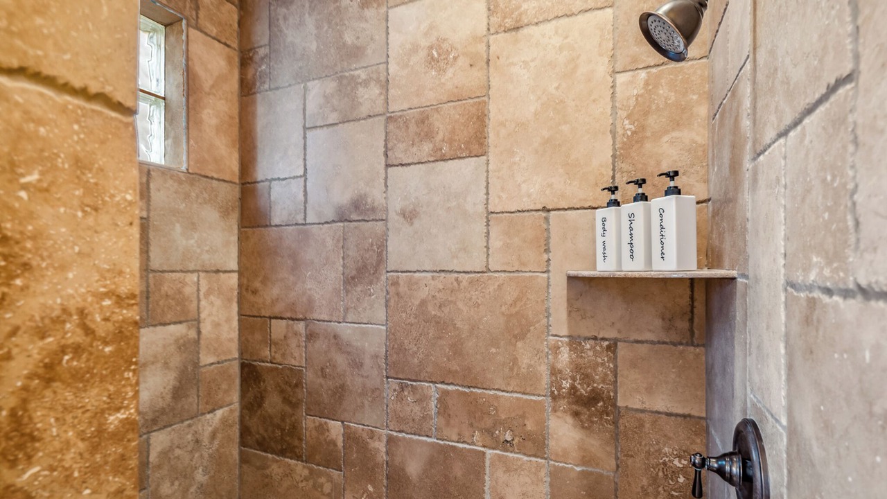 Photo of Bathroom in Bullhead City