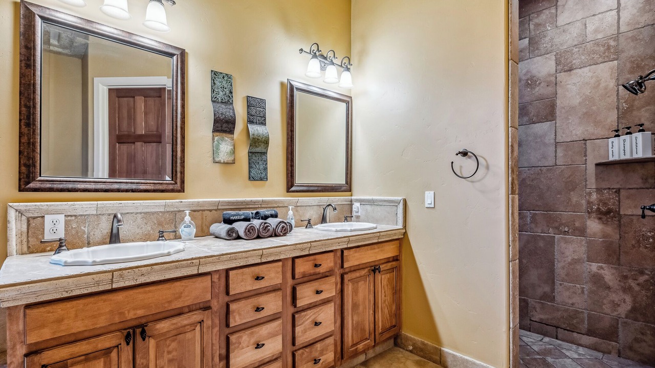 Photo of Bathroom in Bullhead City
