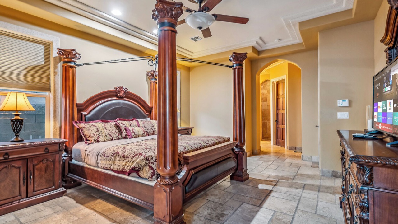 Photo of Bedroom in Bullhead City