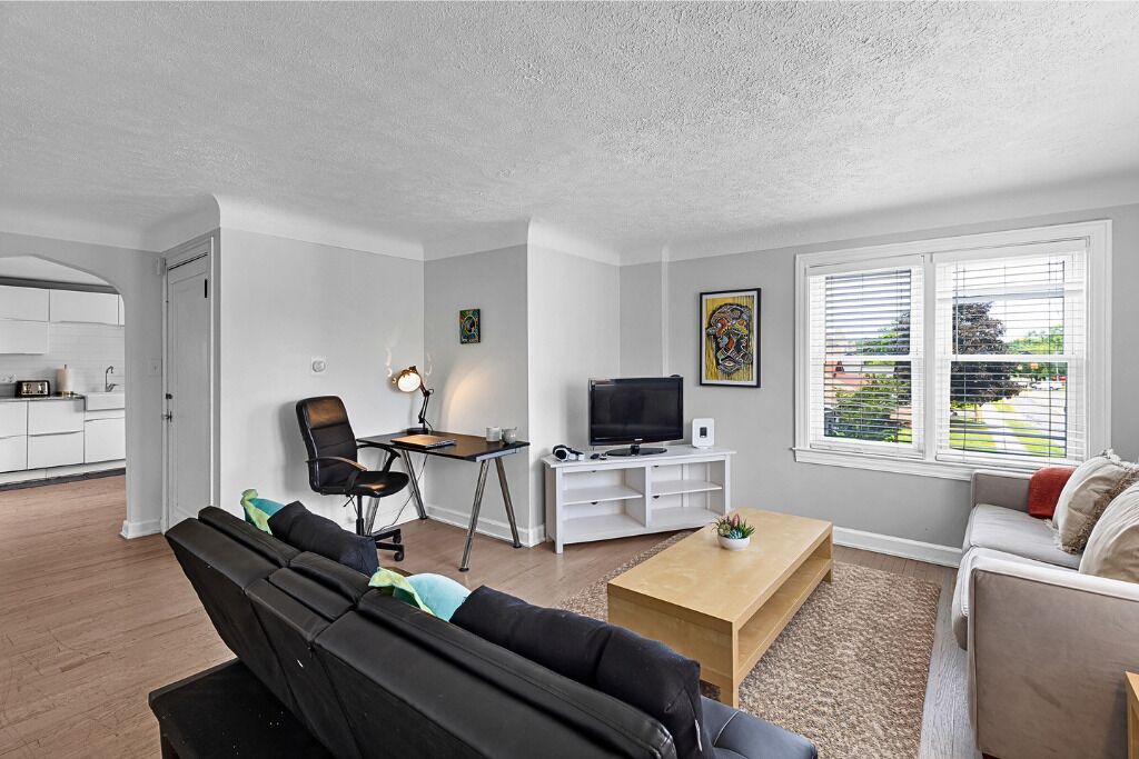 Photo of Livingroom in Royal Oak