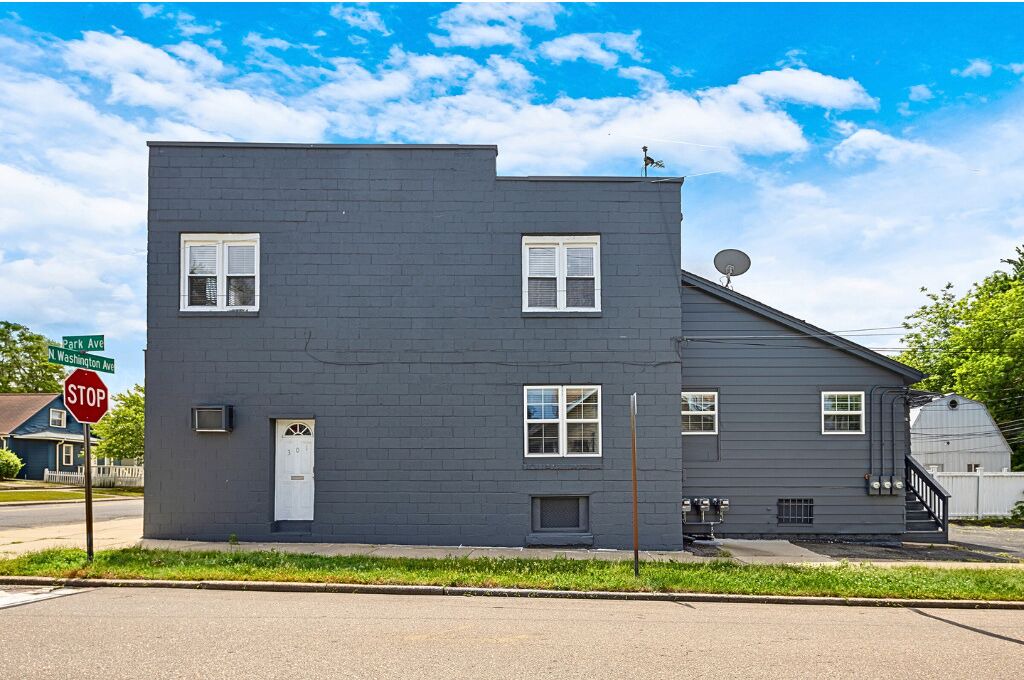 Photo of Outdoor in Royal Oak