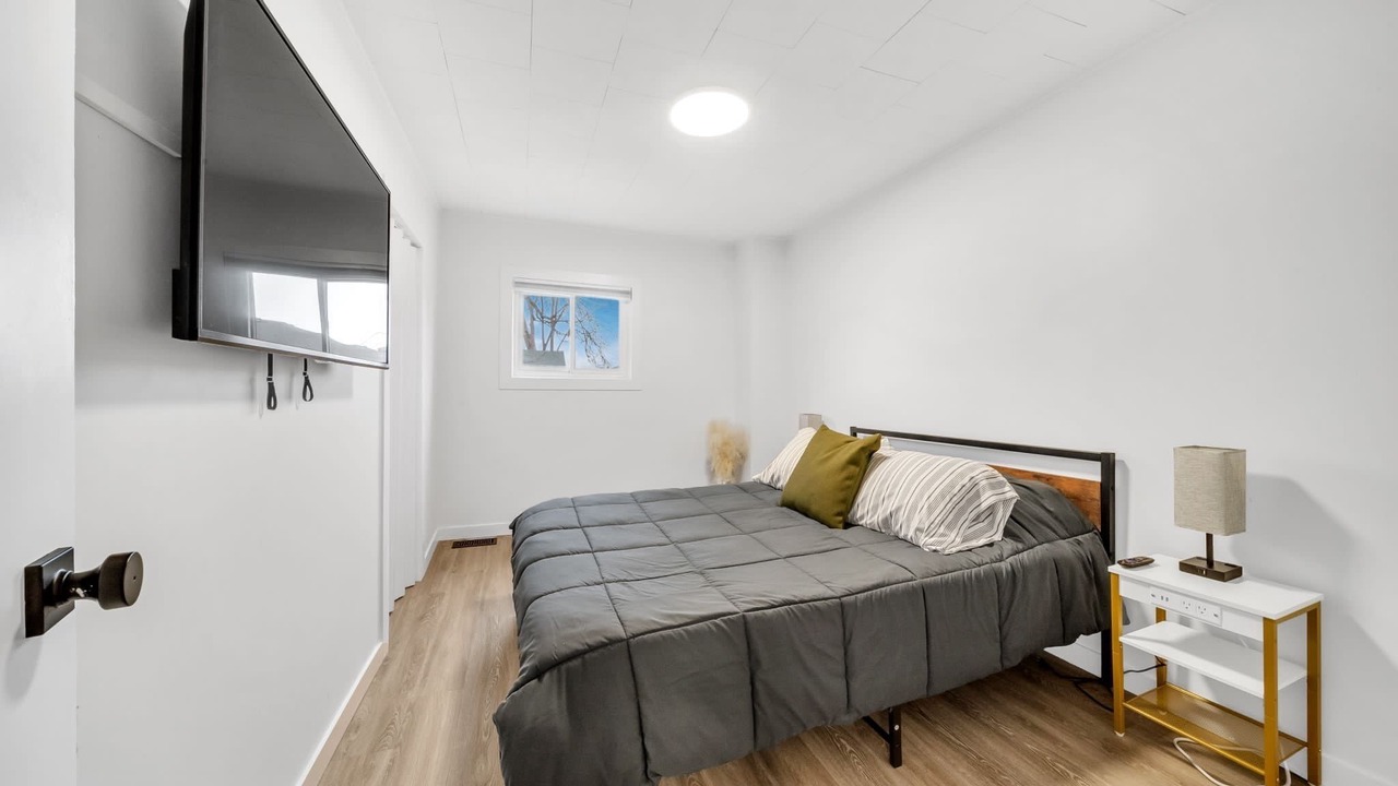 Photo of Bedroom in LaSalle