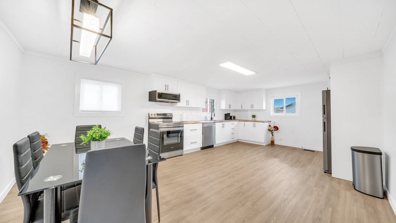 Photo of Kitchen in LaSalle