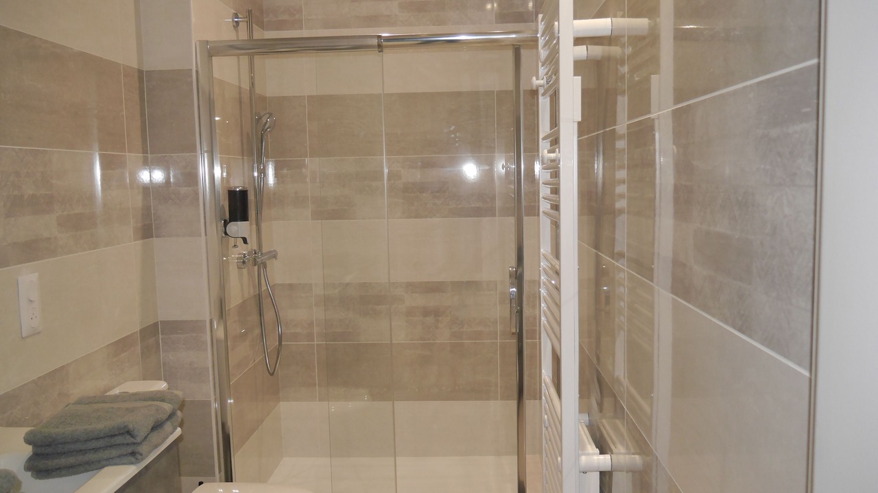 Photo of Bathroom in Chevannes