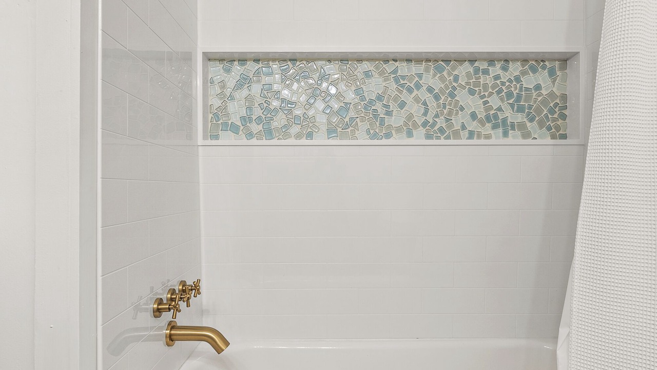 Photo of Bathroom in University District