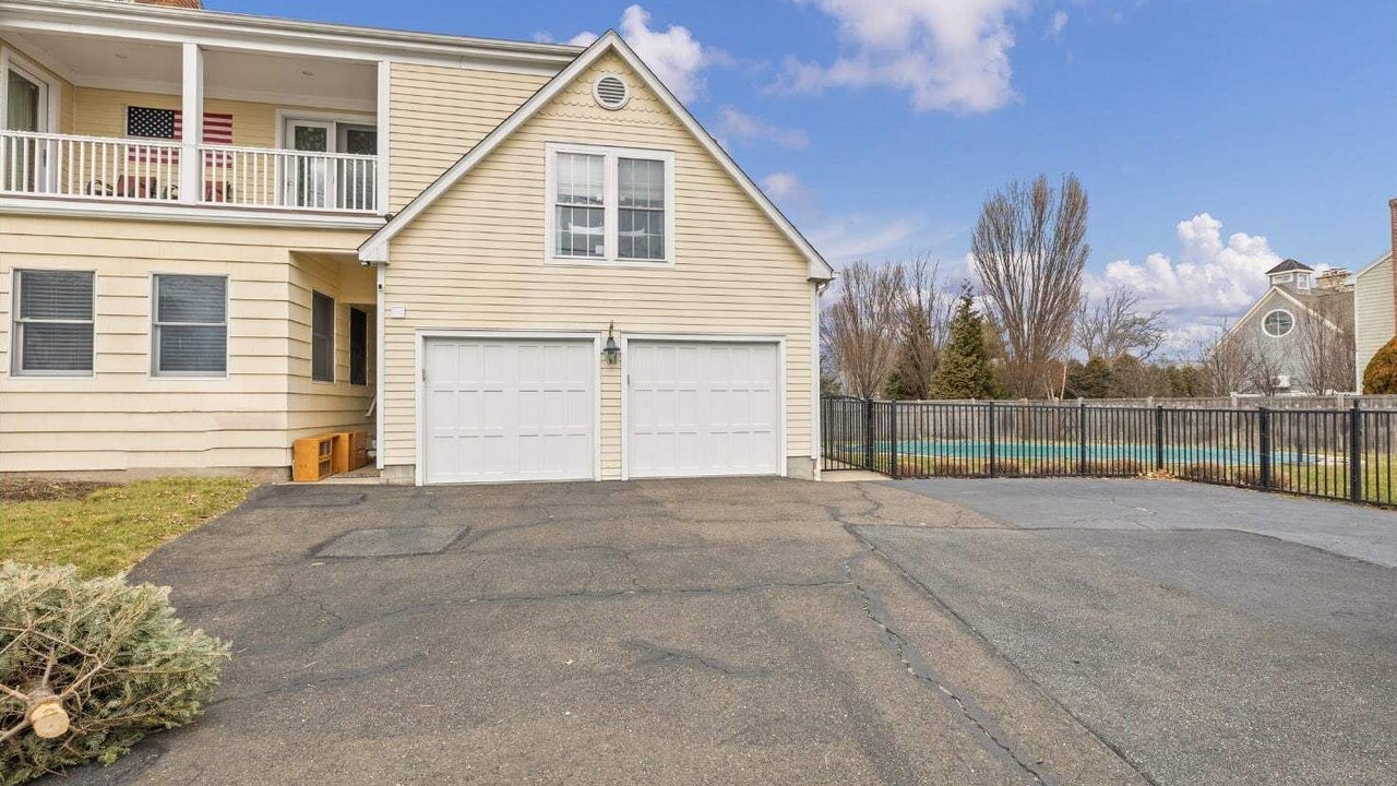 Photo of Outdoor in Fairfield