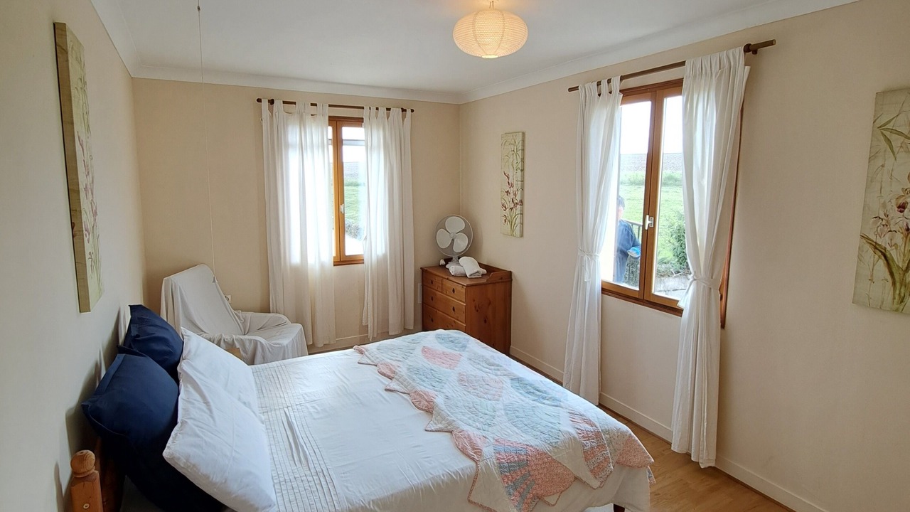 Photo of Bedroom in Saint-Pierre-de-Juillers