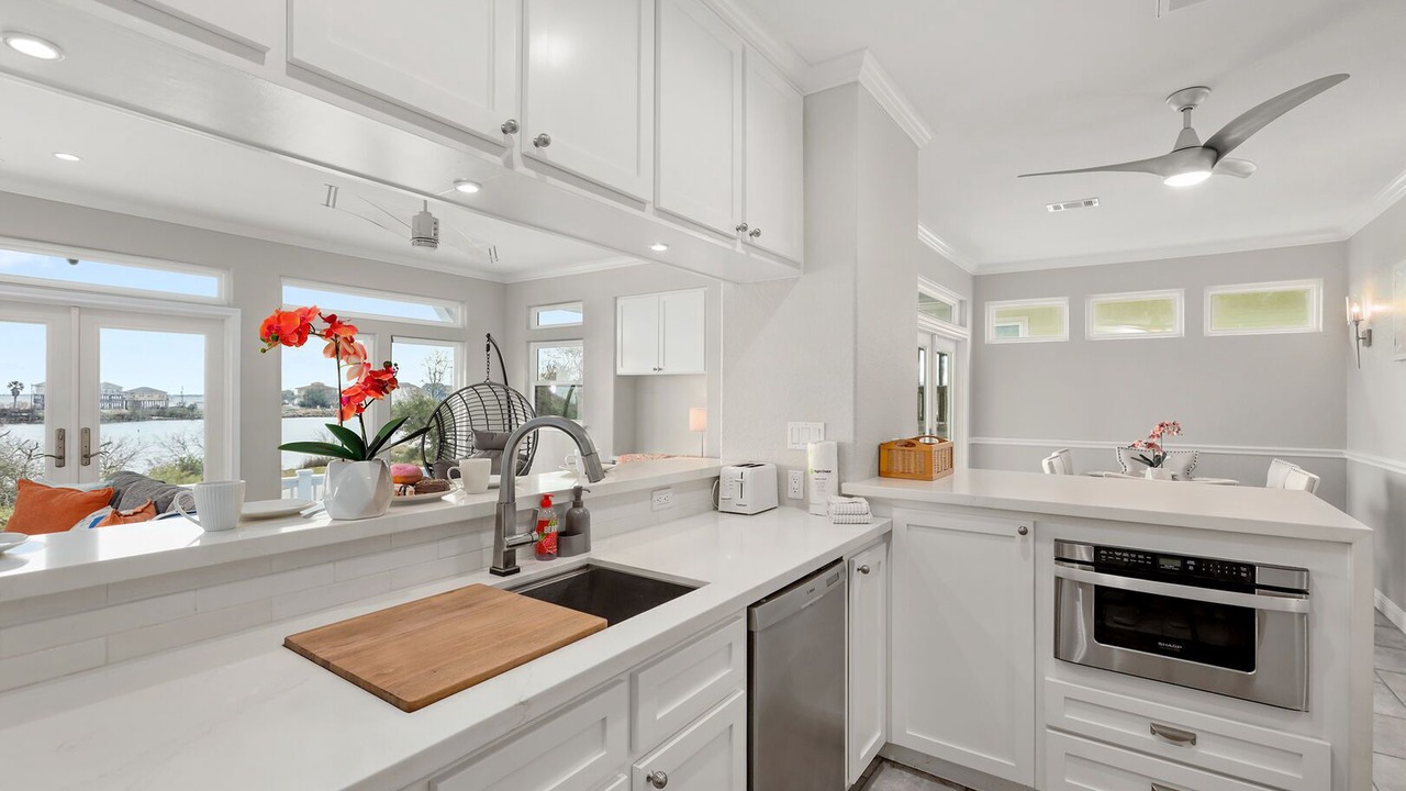 Photo of Kitchen in El Lago