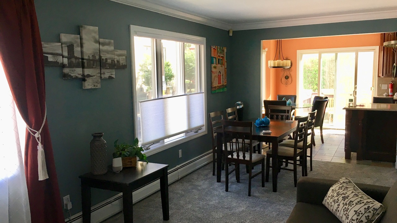 Photo of Livingroom in West New York