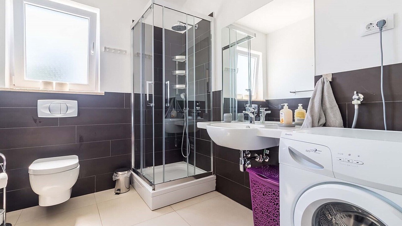 Photo of Bathroom in Muzini
