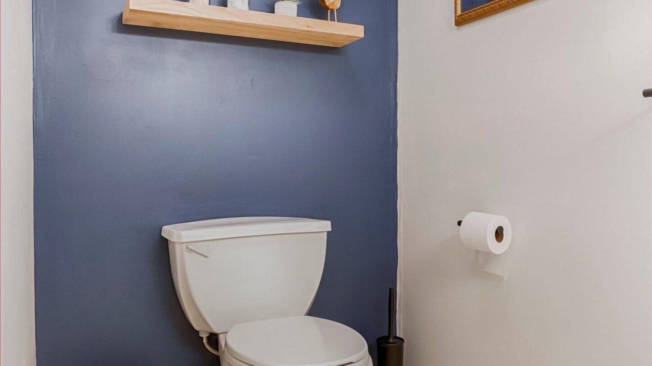 Photo of Bathroom in Seneca Falls