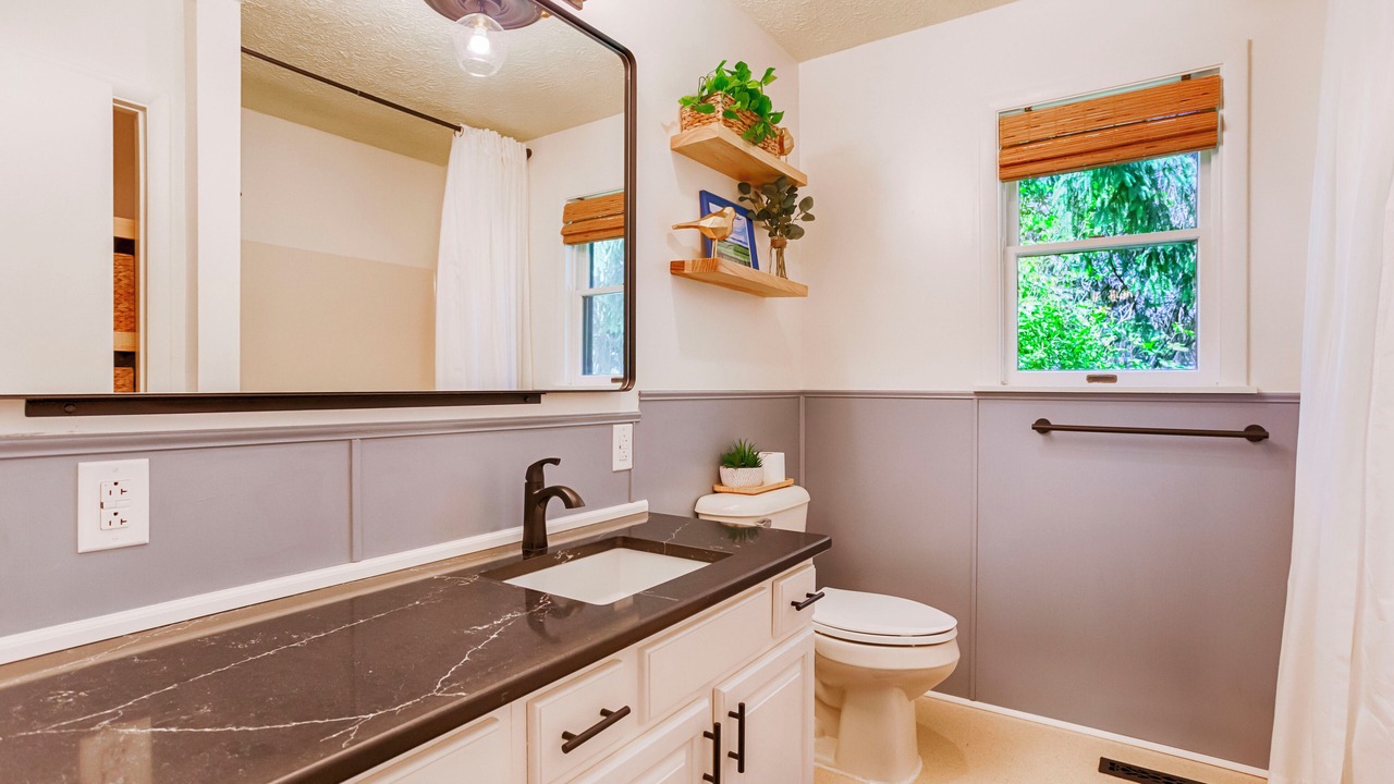 Photo of Bathroom in Seneca Falls