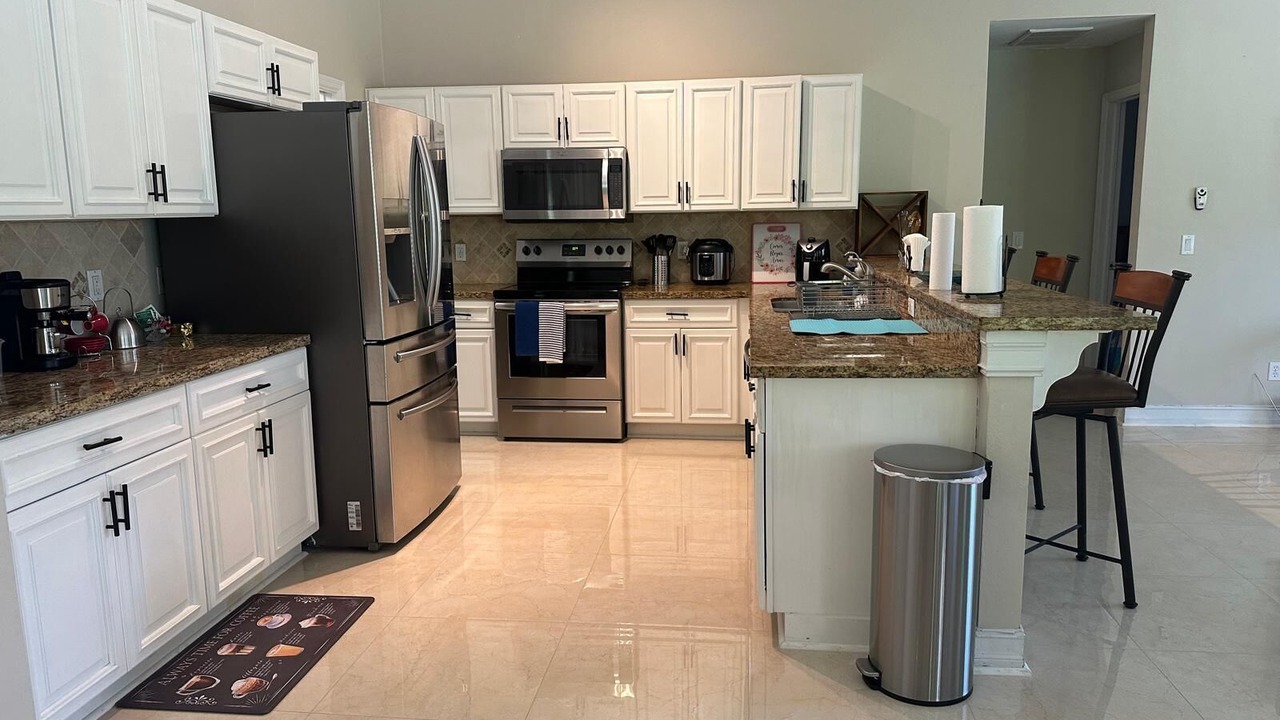 Photo of Kitchen in Lehigh Acres