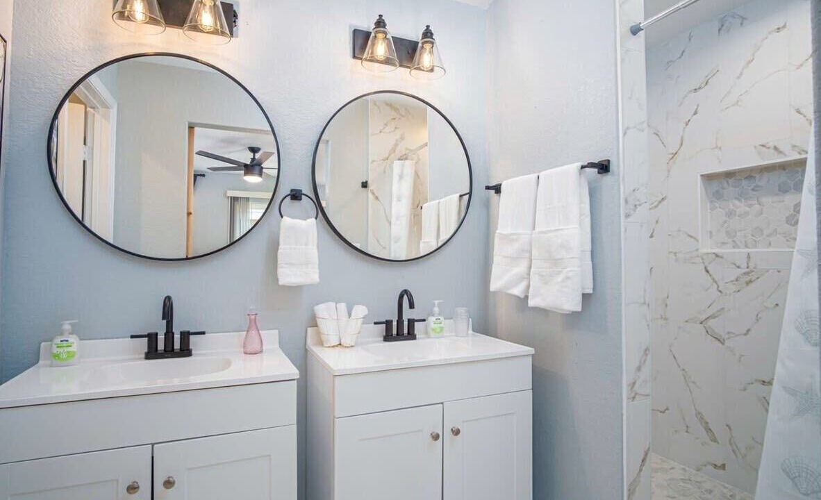 Photo of Bathroom in Near East Side