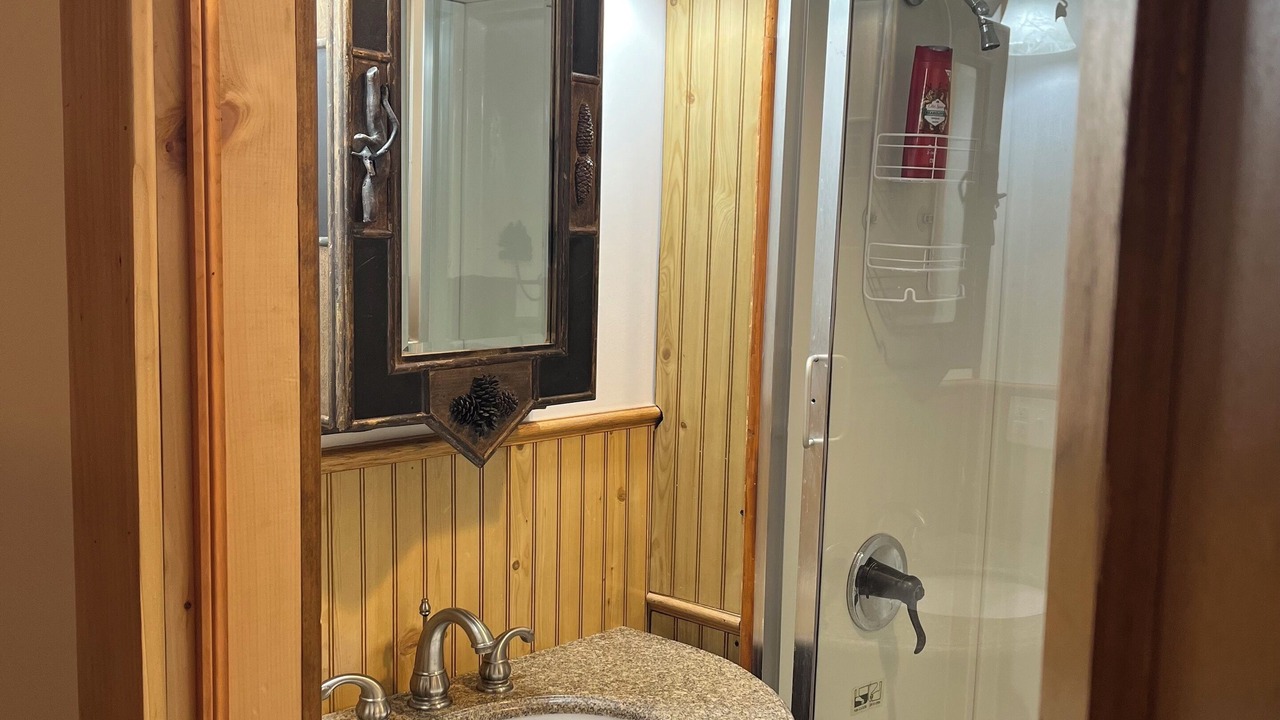 Photo of Bathroom in Arietta