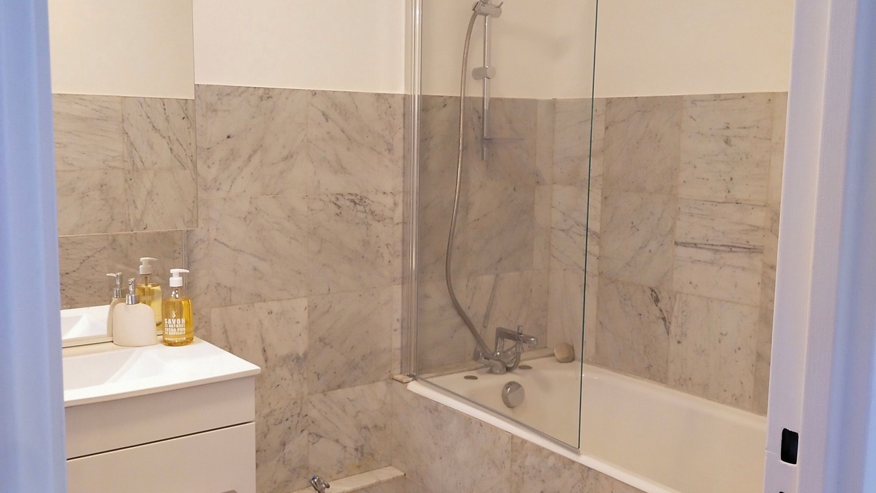 Photo of Bathroom in Viroflay