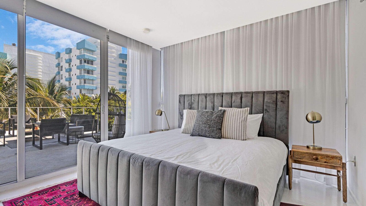 Photo of Bedroom in South Pointe