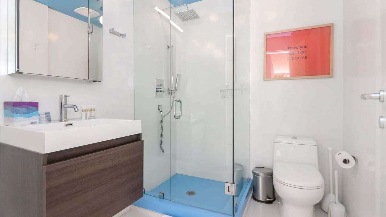 Photo of Bathroom in South Pointe