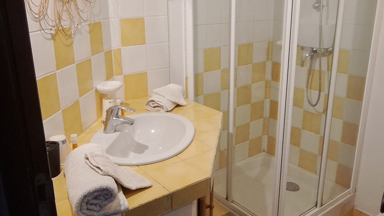 Photo of Bathroom in Sausses